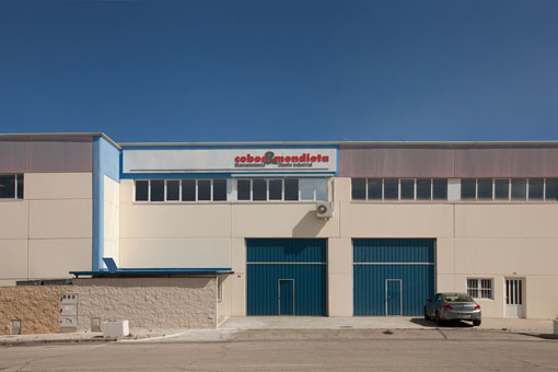 fachada de la empresa